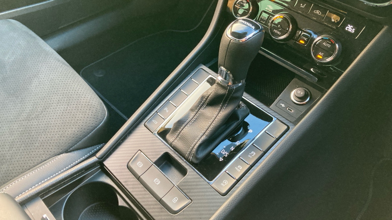 Skoda Superb 2.0 TSI 190 Sport Line Plus 5dr DSG Petrol Estate